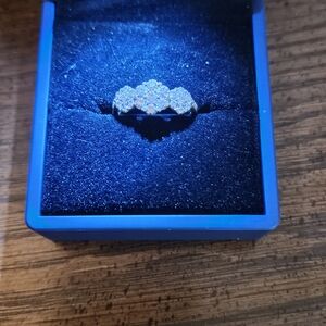 Gorgeous 10k Gold Diamond Ring Size Womens 7